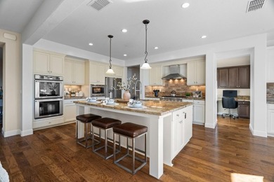 EXCLUSIVE HILLTOP VIEW HOME | Perched on a corner lot along a - photo 17