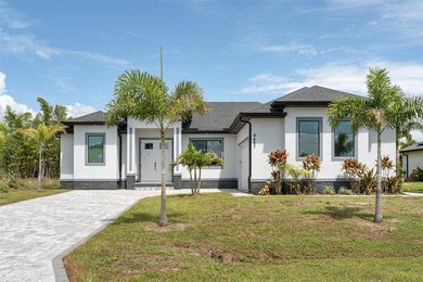 Virtually Staged. This exquisite home offers the perfect blend - photo 4