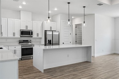 Virtually Staged. This exquisite home offers the perfect blend - photo 10