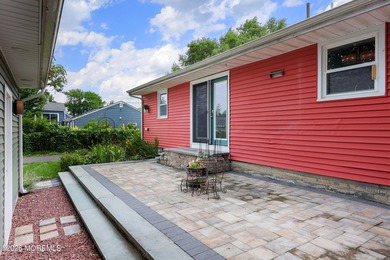 LOOK NO FURTHER! Incredible opportunity to own a lovingly - photo 31