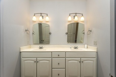 Waterfront Luxury on Watts Bar Lake - First Time on the Market - photo 32