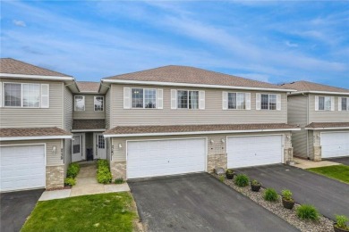 Lake Townhome/Townhouse For Sale in Cambridge, Minnesota