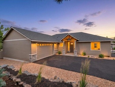 New construction home nearing completion in Eagle Crest Resort! - photo 1