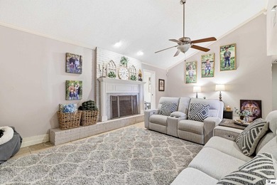 Welcome home to this beautifully maintained 3-bedroom, 2-bath - photo 3
