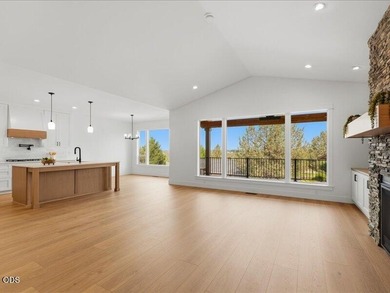 New construction home nearing completion in Eagle Crest Resort! - photo 10