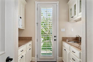 BUYER COULDN'T OBTAIN CLEAR TO CLOSE! APPRAISED AT SALES PRICE - photo 17
