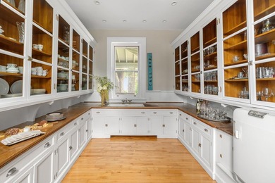 'Grosse Pointe' in Ferrisburgh, Vermont is an extraordinary New - photo 18
