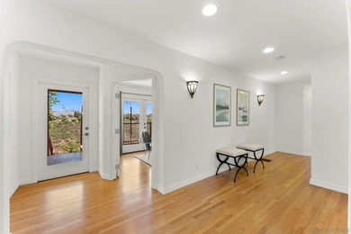 Set on a quiet cul-de-sac in the heart of north Kensington, this - photo 19