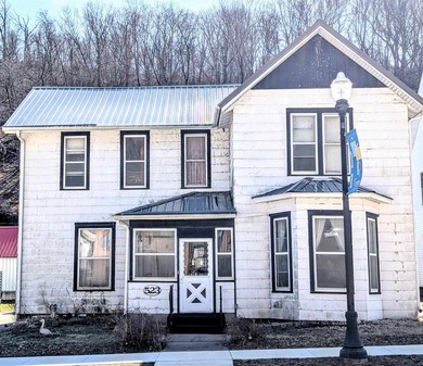 Mississippi River  - Clayton County Home For Sale in Mcgregor Iowa