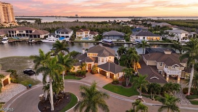 Paradise welcomes you to this direct Gulf access pool home - photo 5