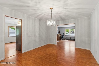 Truly unique property that must be seen in person to appreciate - photo 7