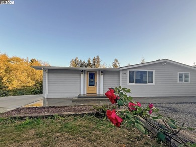 This 1,7817sq. ft. home offers 3 bedrooms and 3 bathrooms with - photo 2