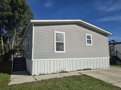 FIRST MONTH SITE RENT FREE WHEN PURCHASED! Prefer to rent? For a - photo 1