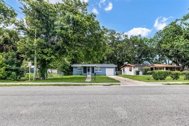 Welcome to 906 Magnolia Avenue! This beautifully updated - photo 3