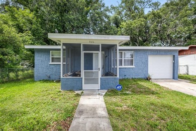 Welcome to 906 Magnolia Avenue! This beautifully updated - photo 4