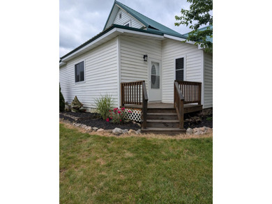 Presenting a beautiful 30 acre parcel of land with open farm - photo 5