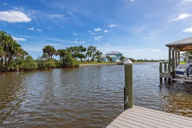 Experience coastal luxury in the highly sought-after Seaside - photo 5