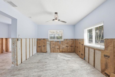 Deep-Water Gulf Access Oasis in Charming Crystal Beach - Your - photo 22