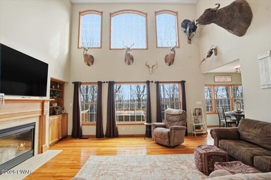 Welcome to your perfect Pocono retreat in the sought-after - photo 22