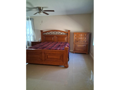 Enjoy stunning sunrises overlooking acres of cornfields from the - photo 26
