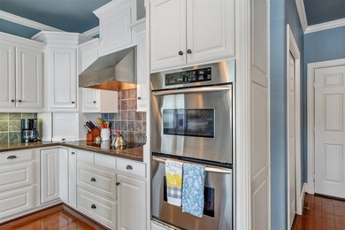 Beautiful home on the middle lake in Hide A Way Lake on level - photo 31