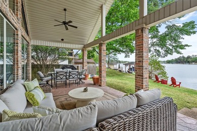 Beautiful home on the middle lake in Hide A Way Lake on level - photo 32