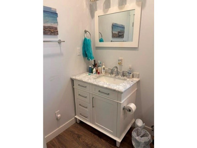 Beautiful nearly new, 2 bedroom, 1 bath home nestled in the - photo 18