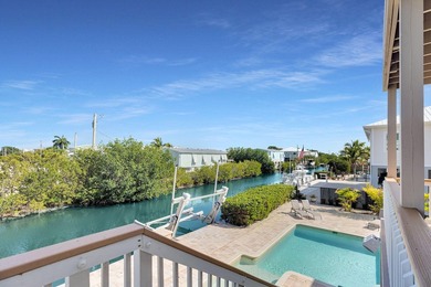 Spectacular sunset views from this custom-built, fully furnished - photo 10