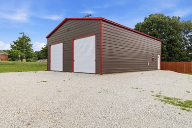 Check out this home nestled in the heart of Stockton, Missouri! - photo 3