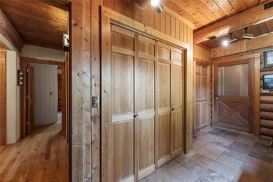 Here, luxury is not loud. It is found in privacy, access, water - photo 24