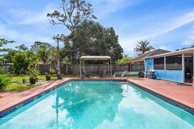 Welcome to this well-maintained 4-bedroom, 2-bathroom home - photo 35