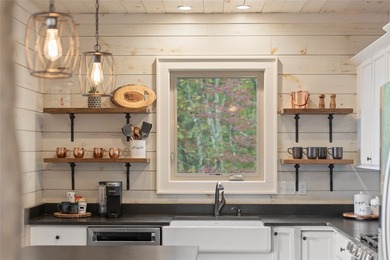 Experience an upscale outdoor lifestyle in the Chinquapin gated - photo 38