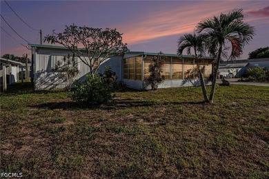 Welcome to 4811 Flamingo Drive in the heart of St. James City-an - photo 1