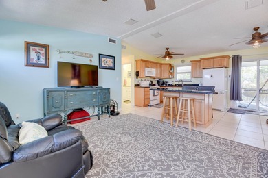 Located in the peaceful National Key Deer Refuge, this charming - photo 6