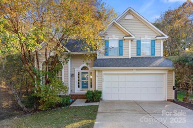 (private lake, pond, coastal) Home Active Under Contract in Pineville North Carolina