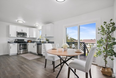 Great Salt Lake Home For Sale in Magna Utah