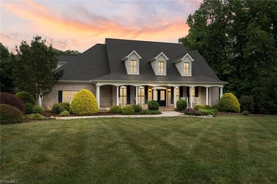 Beautiful Southern charm home with the perfect rocking chair - photo 3