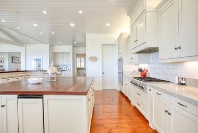 ENJOY THE RECENT UPDATED PHOTOS: This beautifully designed - photo 23
