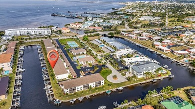 Punta Gorda Isles Area Condo For Sale in Punta Gorda Florida