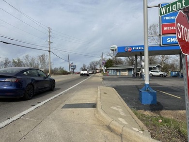 Busiest location on the strip, 76 Country Blvd, Branson, MO. Gas - photo 7