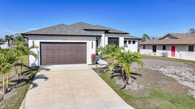 Port Charlotte Waterway Area Home For Sale in Port Charlotte Florida