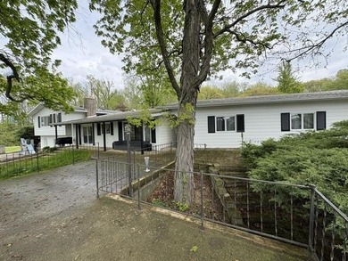 What a remarkable combination, A TRUE mid-century modern - photo 1