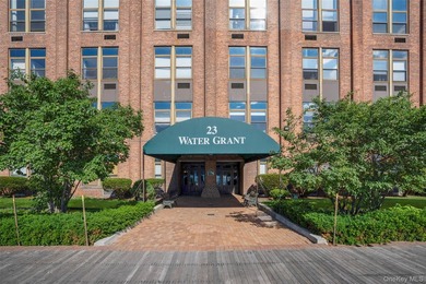 Rare opportunity to own a spacious duplex condo along the scenic - photo 1