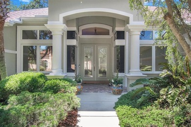 Beautifully maintained pool home in the desirable Bluffs - photo 2