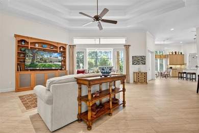 Beautifully maintained pool home in the desirable Bluffs - photo 5