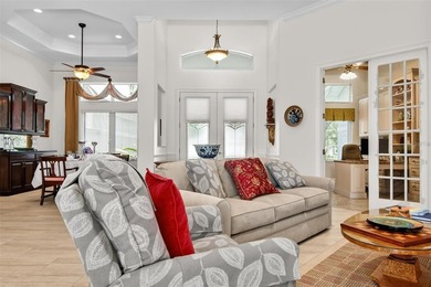 Beautifully maintained pool home in the desirable Bluffs - photo 8