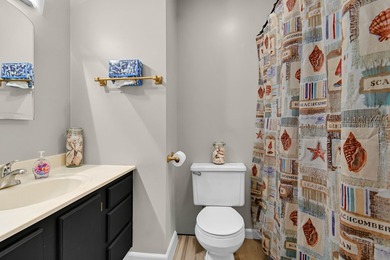 Come home to serenity every day. This ground-floor waterfront - photo 11