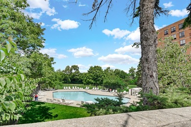 Come home to serenity every day. This ground-floor waterfront - photo 13
