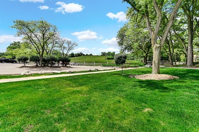 Come home to serenity every day. This ground-floor waterfront - photo 14