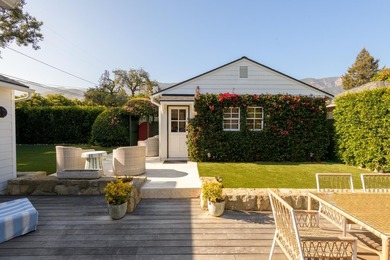Enchanting single-level California Cottage with stunning - photo 15